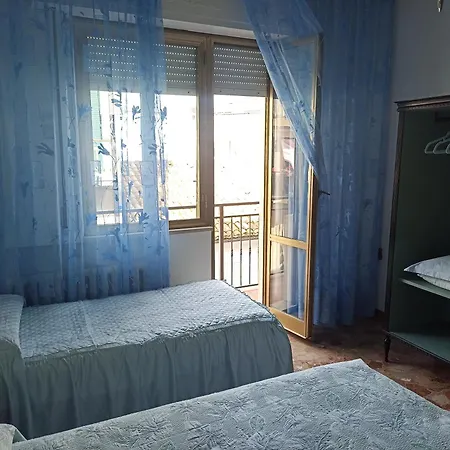 Alba Sul Mare Konukevi Porto Recanati