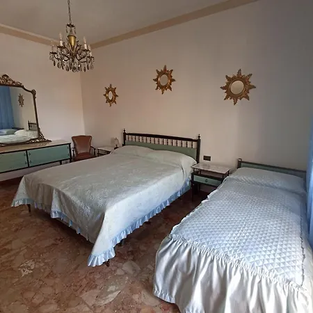 Alba Sul Mare בית הארחה